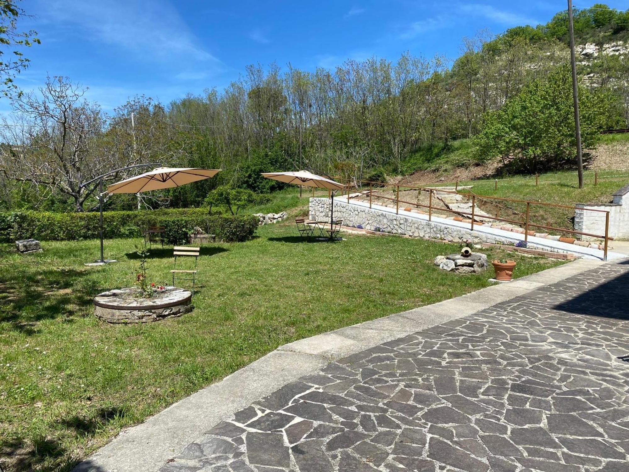 Bed&Breakfast La Ginestra Abbateggio Zewnętrze zdjęcie